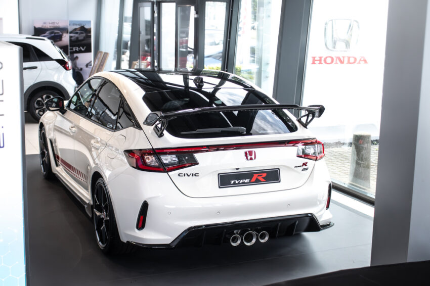 de achterkant van de honda civic type r ultimate edition 
