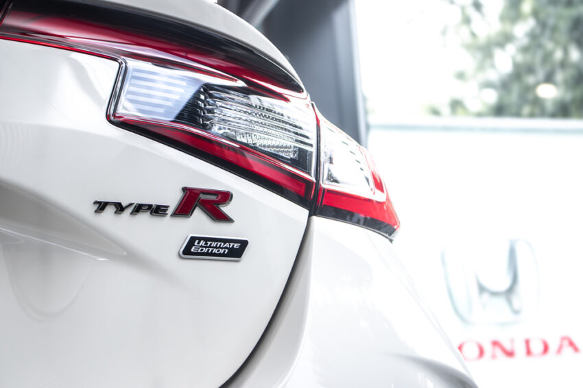 het logo van de honda civic type r ultimate edition 