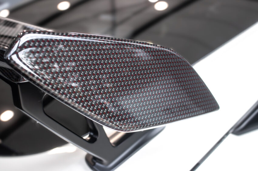 close up van de spoiler van de honda civic type r ultimate edition 