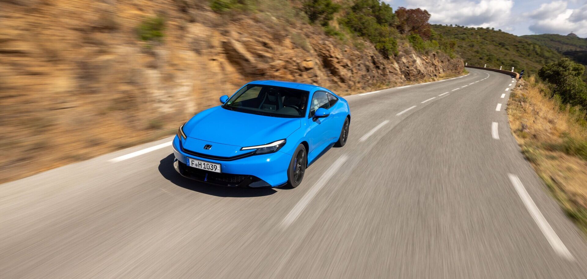 nieuwe honda prelude van voren